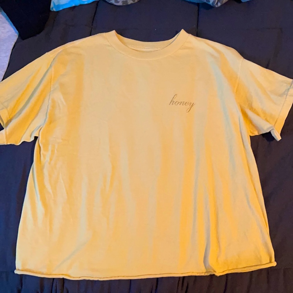 Brandy Melville honey t-shirt one size